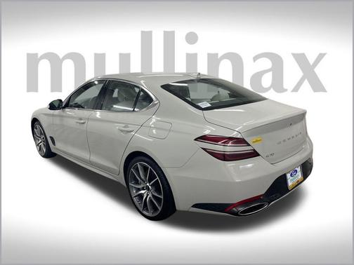 2024 Genesis G70 2.5T