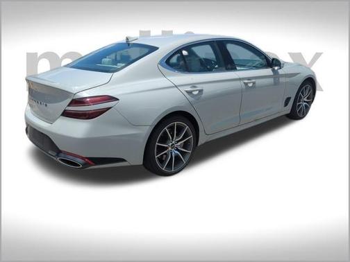 2024 Genesis G70 2.5T