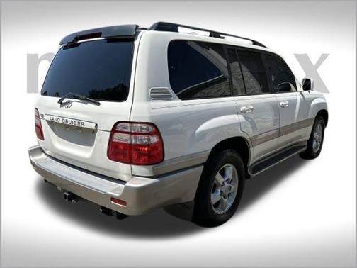 2005 Toyota Land Cruiser