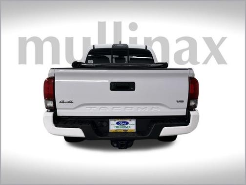 2018 Toyota Tacoma SR