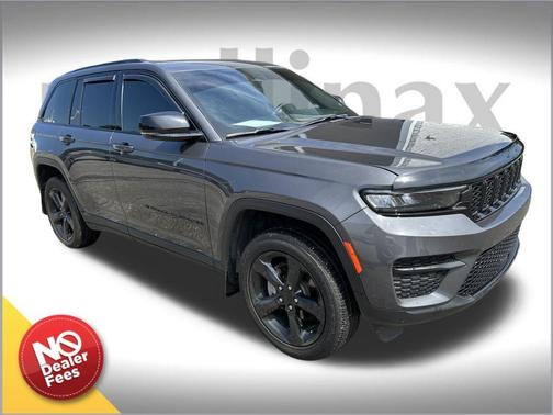 2025 Jeep Grand Cherokee Laredo