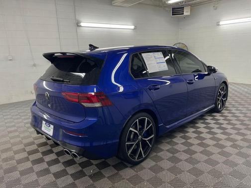 2022 Volkswagen Golf R 2.0T