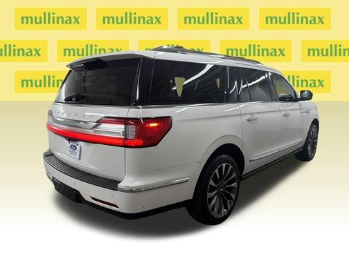 2021 Lincoln Navigator L Reserve