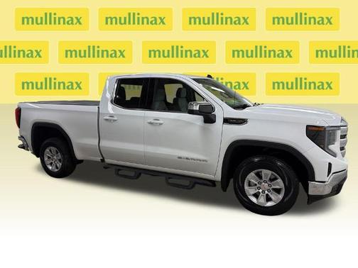 Summit White 2023 GMC Sierra 1500 SLE