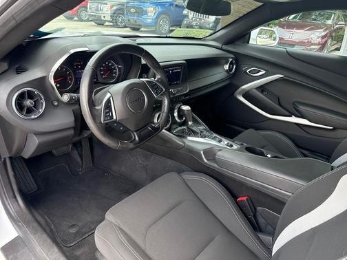 2021 Chevrolet Camaro 1LT