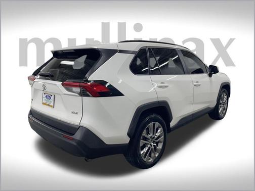 2019 Toyota RAV4 XLE Premium