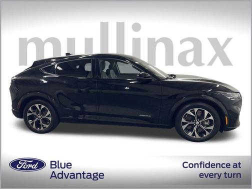 2022 Ford Mustang Mach-E Premium