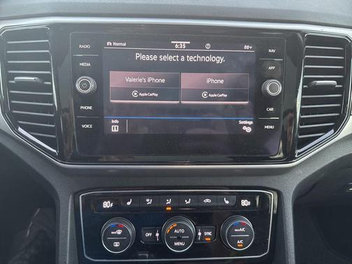 2022 Volkswagen Atlas Cross Sport 3.6L V6 SEL R-Line