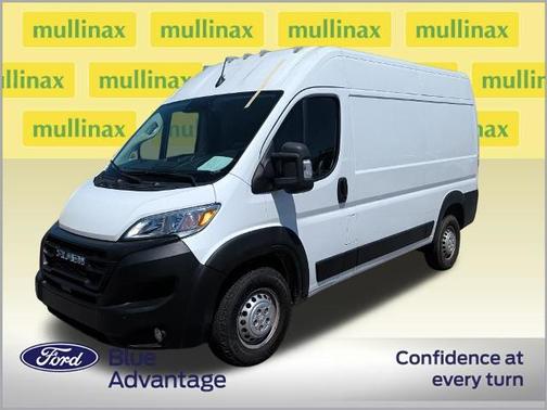 Bright White Clearcoat 2024 RAM ProMaster 2500 136 WB HIGH ROOF CARGO