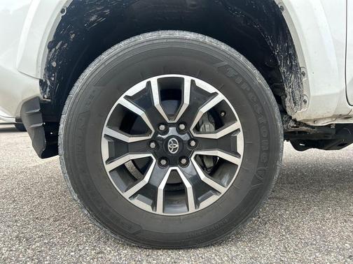 2022 Toyota Tacoma 