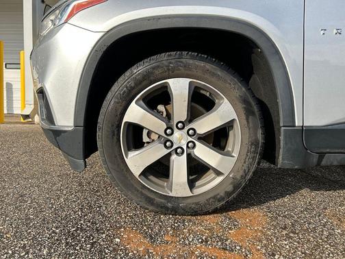 2018 Chevrolet Traverse LT Leather