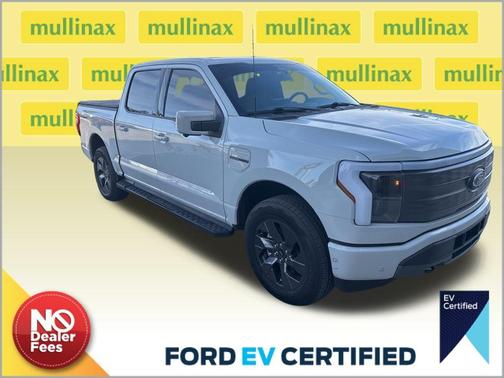 2023 Ford F-150 Lightning LARIAT