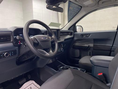 2024 Ford Maverick XL