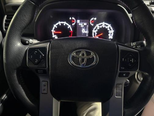 2021 Toyota 4Runner SR5