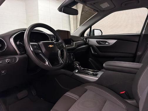 Sterling 2023 Chevrolet Blazer LT W/2LT
