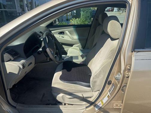 2010 Toyota Camry 