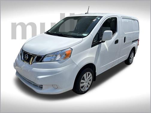 2020 Nissan NV200 SV
