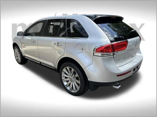 2014 Lincoln MKX Base