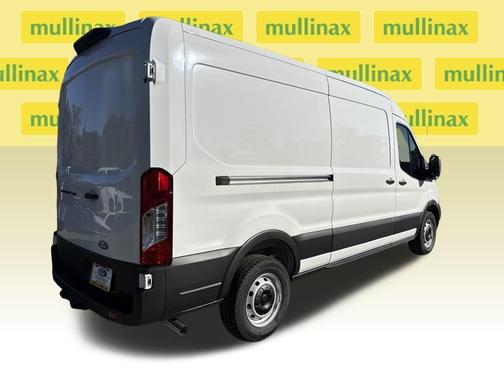 2026 Ford Transit-250 148 WB Medium Roof Cargo