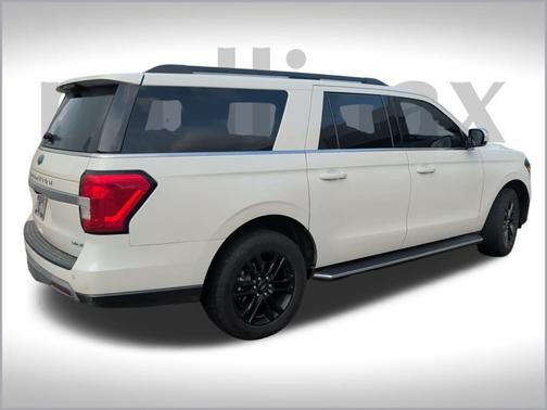 2022 Ford Expedition Max XLT
