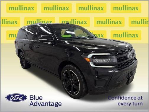 AGATE BLACK METALLIC 2022 Ford Expedition LIMITED