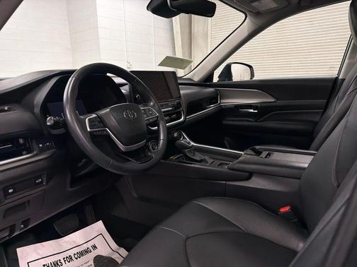 2024 Toyota Grand Highlander 