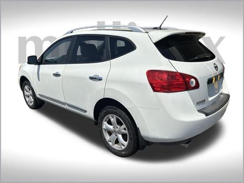 2011 Nissan Rogue SV