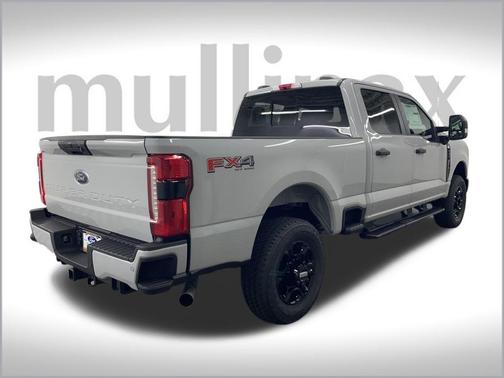2025 Ford F-250 STX