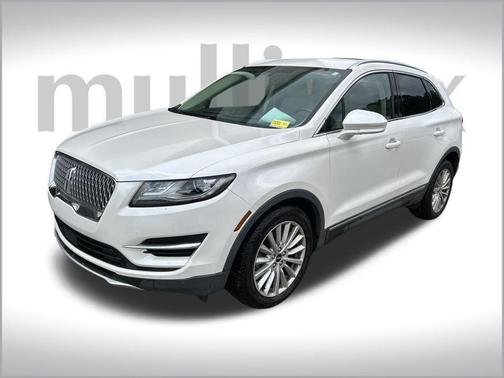 2019 Lincoln MKC Standard