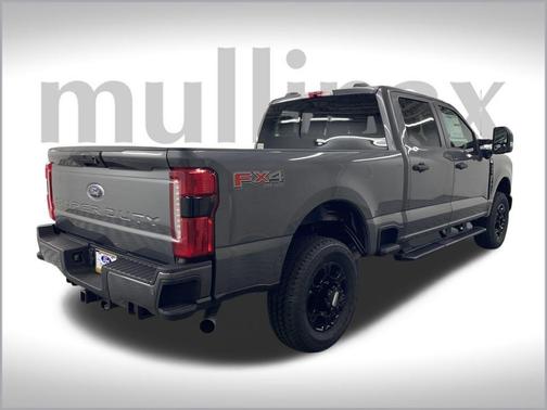 2025 Ford F-250 STX