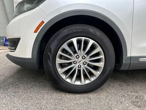 2016 Lincoln MKX Select