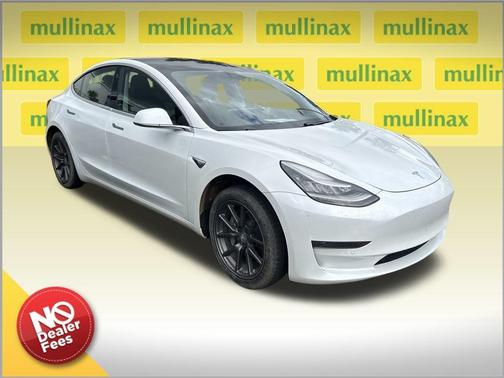 2020 Tesla Model 3 Standard Range Plus