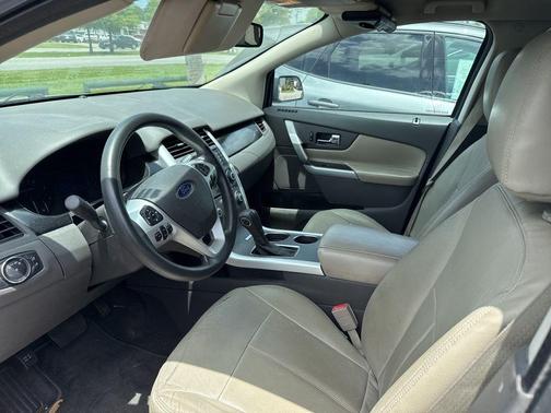 2013 Ford Edge SE