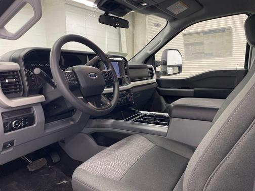 2025 Ford F-250 XLT