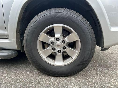 2013 Toyota 4Runner SR5