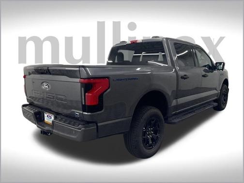 2025 Ford F-150 Lightning XLT
