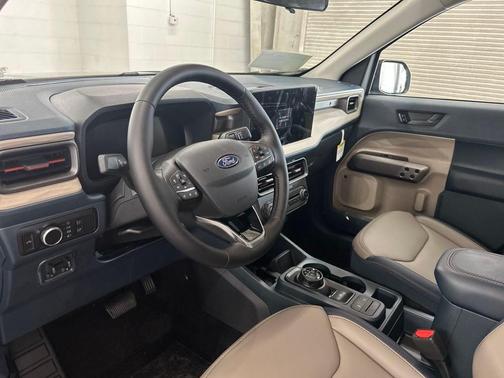 2025 Ford Maverick Lariat