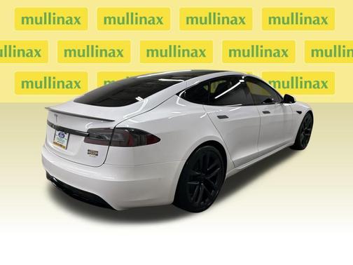 2021 Tesla Model S Plaid