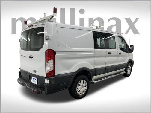 2015 Ford Transit-250 Base