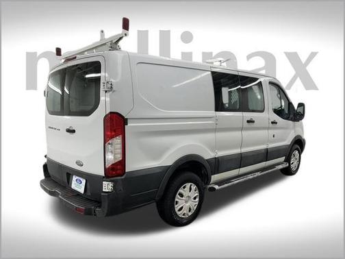 2015 Ford Transit-250 Base