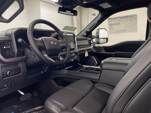 2026 Ford F-250 Platinum