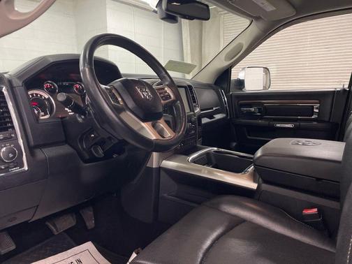 2016 RAM 2500 Laramie