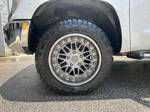 2016 Toyota Tundra SR5