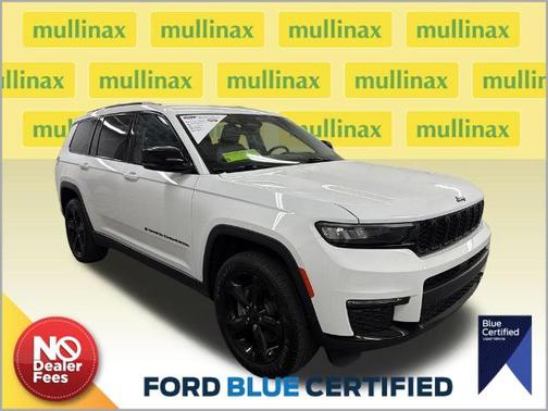 Bright White Clearcoat 2022 Jeep Grand Cherokee LIMITED