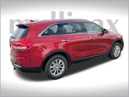 2018 Kia Sorento LX