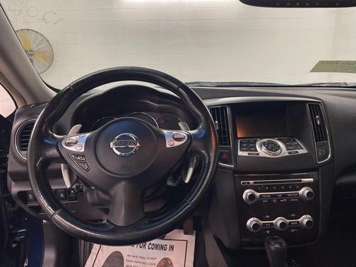 2012 Nissan Maxima SV