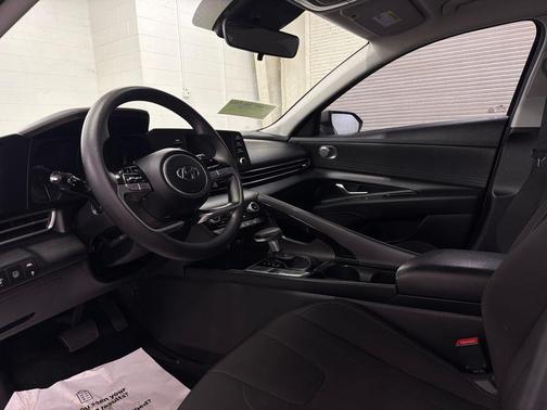 2021 Hyundai ELANTRA HEV Blue