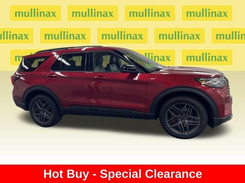 2025 Ford Explorer ST-Line