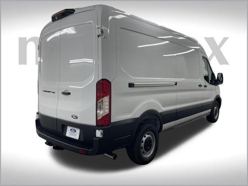 2026 Ford Transit-250 148 WB Medium Roof Cargo