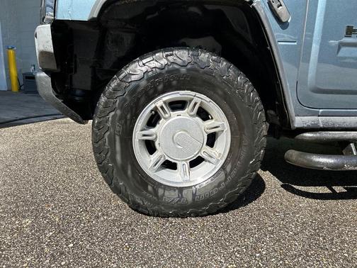 2006 Hummer H2 Base